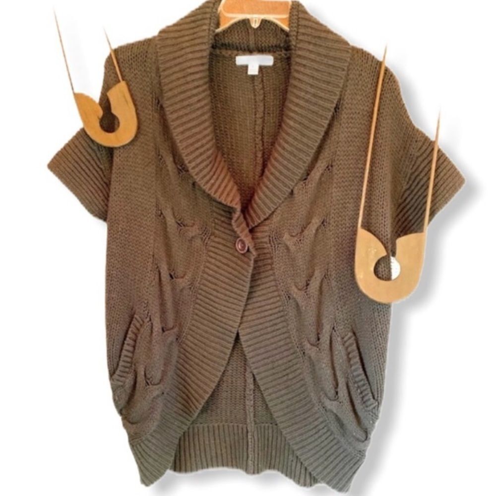Moa Moa Acrylic Cardigan Sweater